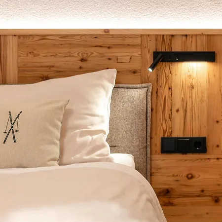 Alpenlodge 2 Apartment Pettneu am Arlberg