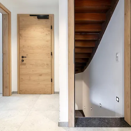 Alpenlodge 2 Apartment Pettneu am Arlberg